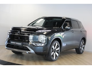 Mitsubishi Outlander 2.4 PHEV Instyle | Schuif- kanteldak | Leer | Head-Up
