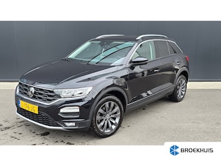 Volkswagen T-Roc 1.0 TSI 110pk Style Business | Airco | Adaptive Cruise | Parkeerhulp V+A | 17"