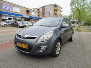 Hyundai i20 1.2I Dynamic 5-Drs 136.225 km nap