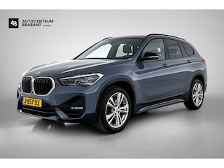 BMW X1 SDrive18i High Executive(Goed OnderH, Navi Pro, Camera, StoelV, Active Cruise, Lane Assist, Keyless, Etc)