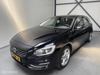 Volvo V60 2.4 D6 AWD PHEV Summum Aut.