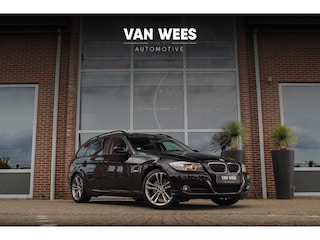 BMW 3-serie Touring 318i Executive | Sportstuur | HiFi audio | Xenon | Cruise control | Lichtpakket | Climate control | Trekhaak elektrisch | PDC | Stoelverwarming