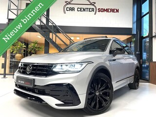 Volkswagen Tiguan 1.5 TSI R-Line Black Style/ Cam/ Pano/ 20'inch/ Trekhaak/ IQ Matrix