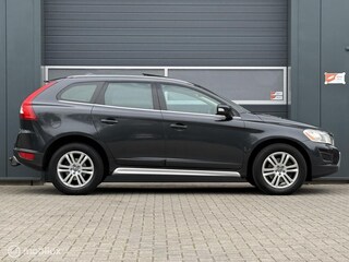 Volvo XC60 2.0 D4 5-cilinder Summum Handgesch. Vol Optie!