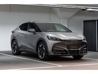 Cupra Tavascan Business | Achteruitrijcamera | Digitaal instrumentenpaneel (Virtual Cockpit) | Multifunctioneel verwarmbaar stuurwiel met start- & CUPRA-knop