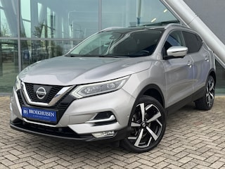 Nissan Qashqai 1.2 Tekna + Panoramadak / 360 Camera / Stoelverwarming / Trekhaak