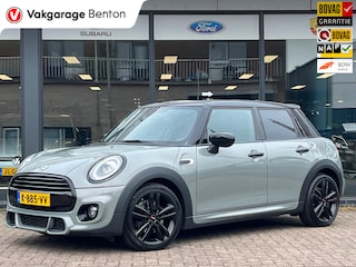 Mini Cooper 1.5 AUTOMAAT | Dalston Edition | John Cooper Works | Panoramadak | LED | Navigatie | Apple Carplay
