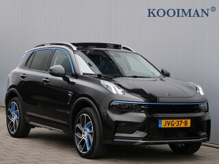 Lynk & Co 01 1.5 Plugin Hybrid 261pk Automaat Apple Carplay / 360 Camera / Infinity Sound / Schuifdak
