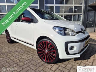 Volkswagen Up 1.0 COLOUR AIRCO 17" CAMERA PDC CRUISE NAP