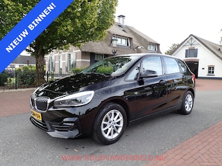 BMW 2-serie Tourer 218i / HEAD-UP / TREKHAAK / CRUISE