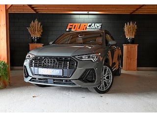 Audi Q3 45 TFSI e S edition | 2023 | 48.000KM | Panoramadak | 360 Camera | Lederen bekleding | Apple Carplay | Sfeerverlichting |
