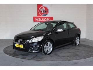 Volvo C30 2.0 R-Design, Dealer onderhouden, Schuifdak, Cruise, Climate control, 17 inch, Isofix, Prijs incl. nieuwe apk, beurt en 3 mnd garantie, extra winterset