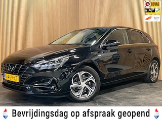 Hyundai i30 1.5 T-GDi MHEV Premium|AUTOMAAT|FULL OPTION|LEDER|ACC|ELEK.INTERIEUR|STUURVERW+STOELVERW.+VENT|APPLE CARPLAY|CAMERA|NL