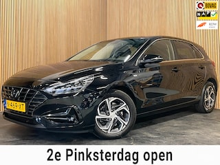 Hyundai i30 1.5 T-GDi MHEV Premium|AUTOMAAT|FULL OPTION|LEDER|ACC|ELEK.INTERIEUR|STUURVERW+STOELVERW.+VENT|APPLE CARPLAY|CAMERA|NL