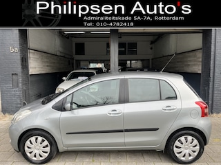 Toyota Yaris 1.3 VVTi Sol MMT
