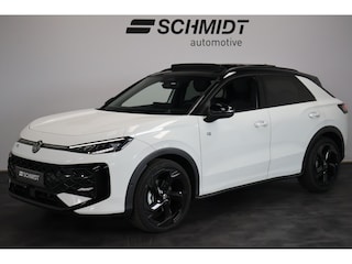 Volkswagen T-Roc 1.5 eTsi R-Line First Edition 150PK DSG Pano-Schuifdak, Trekhaak