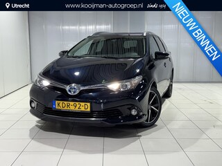 Toyota Auris 1.8 Hybrid Volcano Edition | All season banden met 17'' velgen | Goed onderhouden |