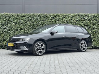 Opel Astra Sports Tourer 1.2 Turbo Ultimate, NL AUTO, NAP LOGISCH, PANORAMADAK, 360 CAMERA, HUD, MEMORY, DODEHOEK, KEYLESS, LEDER/ALCANTARA, CRUISE CONTROL, CLIMATE CONTROL, STOEL/STUURVERWARMING, ELEKTRISCHE KOFFERKLEP, LICHTMETAAL 18"
