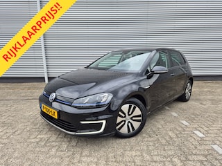 Volkswagen Golf Automaat,Leder ,LED,Park-control-Camera,Navigatie