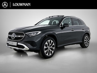 Mercedes-Benz GLC 300e 4MATIC Business Solution Luxury | Parkeerpakket met 360°-camera | Comfortpakket Plus | Trekhaak | Panoramaschuifdak | Sierdelen openporig hout aluminiumlines | DISTRONIC |