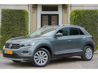 Volkswagen T-Roc 1.5 TSI Sport LEDER | STANDKACHEL | CARPLAY | DIG. DISPLAY | CAMERA | ADAPTIVE