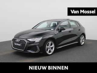 Audi A3 Sportback 40 TFSI e S edition 204 PK | S-line | Automaat | Panoramadak | Navigatie | Apple Carplay | Android Auto | Parkeersensoren | LED | Lichtmetalen velgen |