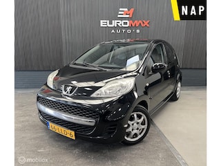 Peugeot 107 1.0-12V Urban Move NAP - Airco - Zuinig
