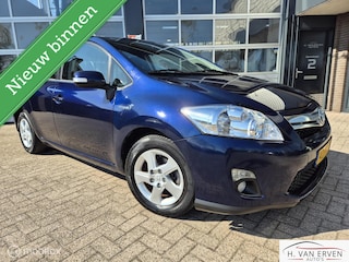 Toyota Auris 1.8 Full Hybrid Aspiration CRUISE PDC NAP