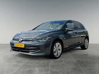 Volkswagen Golf 1.5 204pk eHybrid Life Edition Achteruitrijcamera 'Rear View' | 	Voorstoelen verwarmbaar | Parkeersensoren voor en achter