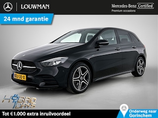 Mercedes-Benz B-klasse 250 e AMG Plug-In Hybride AMG Line | Night Pakket | Parkeerpakket met achteruitrijcamera |Stoelverwarming voor. Inclusief 24 maanden MB Certified garantie voor Europa.