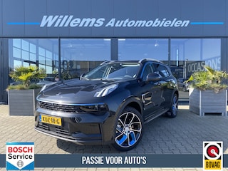 Lynk & Co 01 1.5 App Connect , 360' Camera , Panoramadak Verkoop prijs = Inclusief Trekhaak