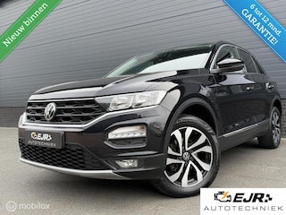 Volkswagen T-Roc 1.5 TSI DSG Active CLIMA*CARPLAY*PDC*STOELVERW