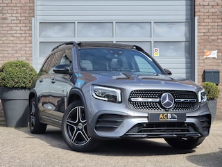 Mercedes-Benz GLB 180 Business Solution AMG In absolute nieuwstaat