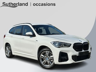 BMW X1 xDrive25e M Sport | M pakket | Afneembare Trekhaak | Sportstoelen |  Stoelverwarming | Elek. verstelbare stoel met geheugen | Elektrische achterklep | Driving Assistant Plus