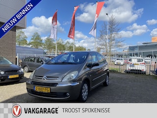 Citroën Xsara Picasso 1.6i-16V Image,Climate&Cruisecontrol,Elektrischpakket,Trekhaak,Achteruitrijsensoren