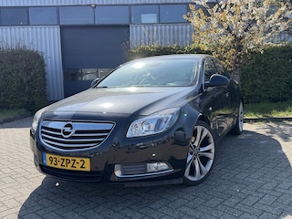 Opel Insignia BJR 2013 1.6 T 180 PK Cosmo INFINITY AUDIO | SPORTSTOELEN | XENON | CRUISE | CLIMA | LMV