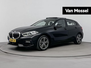BMW 118i Executive Edition AUTOMAAT | PANORAMADAK | CLIMATE CONTROL | NAVIGATIE