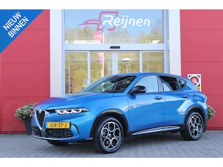 Alfa Romeo Tonale 1.3T 280PK PHEV Ti FULL LED KOPLAMPEN | WBR 18" DIAMOND CUT LICHTMETALEN VELGEN | CLIMATE CONTROL | NAVIGATIE | DRAADLOZE APPLE CARPLAY/ANDROID AUTO | ADAPTIVE CRUISE CONTROL | ELEKTRISCH BEDIENBARE ACHTERKLEP | DRAADLOZE TELEFOONLADER | KEYLESS ENTRY/START | PARKEERSENSOREN VOOR + ACHTER | ACHTERUITRIJ CAMERA |