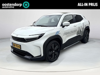 Toyota Urban Cruiser Executive 61 kWh **PANORAMA DAK/ STUURVERWARMING/ DODEHOEK DETECTIE**