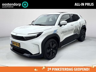 Toyota Urban Cruiser Executive 61 kWh **PANORAMA DAK/ STUURVERWARMING/ DODEHOEK DETECTIE**
