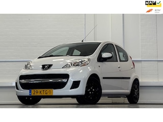 Peugeot 107 1.0i 12V XS Automaat Trekhaak Airco 56-Drs Mooi!