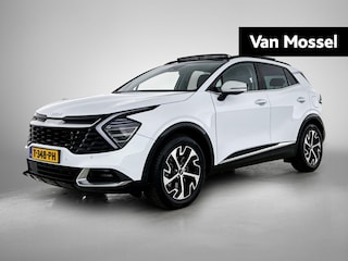 Kia Sportage 1.6 T-GDi Hybrid DynamicPlusLine | Automaat | Stoel/Stuur verwarming | Panorama dak | Trekhaak | Apple carplay / Android auto | DAB | LMV | Parkeer sensoren | Virtual cockpit | Navigatie | Climate control | Camera | Bluetooth | Cruise control