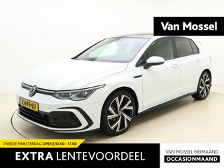 Volkswagen Golf 1.5 eTSI R-Line Business | Automaat | Schuif/Kanteldak | Standkachel | Stoelverwarming | Camera | Adaptieve Cruise | Apple Carplay / Android Auto | Achterbankverwarming |