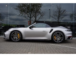 Porsche 911 Cabrio 3.8 Turbo S / Burmester / Sport Design