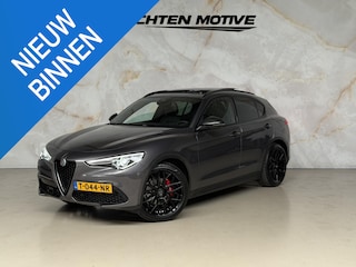 Alfa Romeo Stelvio 2.0 T AWD B-Tech - Leder - Pano - Camera -