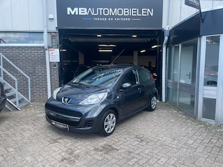 Peugeot 107 1.0-12V XS/ 5 Deurs/Automaat/59DKM/APK/Airco/NAP/2e Eigenaar!