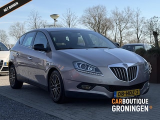 Lancia Delta 1.4-16V Argento 5D | AIRCO | NIEUWE APK