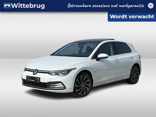 Volkswagen Golf 1.4 eHybrid 204PK DSG Style / Panoramadak / Memory Seats + massage / IQ LED / App-Connect / Camera / Stuur + Stoelverwarming