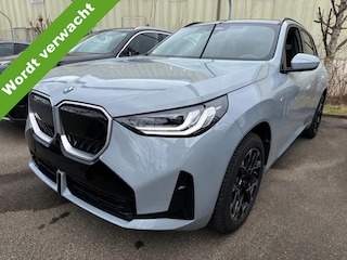 BMW X3 20 xDrive M Sport LED Panoramadak Trekhaak Carplay Leder Elek Stoelverstelling ACC Driving Assistant Plus Stuurverwarming