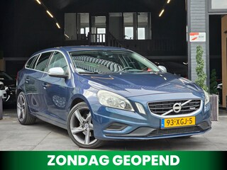 Volvo V60 1.6 T3 R-Design|2e eig|NAP|AUT|PDC|Trekhaak|Cruise